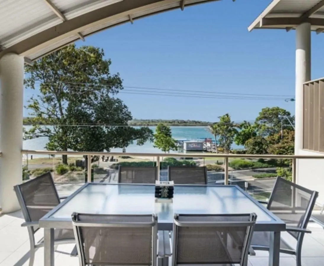 Offshore Noosa Resort Noosaville 4*,